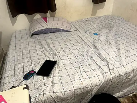 Snapshot of morenaindiaofc chatting on 03.05.25 morenaindiaofc online show from 03.05.25