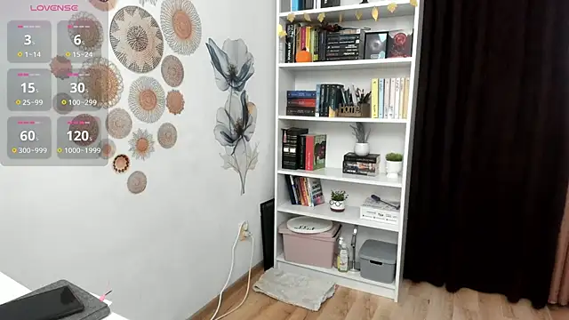 CrissNight online show from 09.12.25