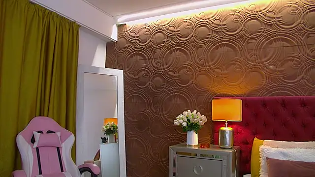 IrisMonn online show from 03.15.25