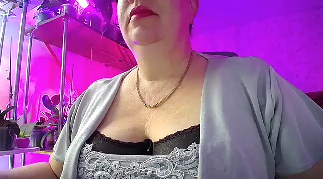  Sweet Woman online show from 02.04.25