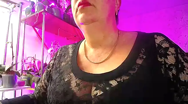  Sweet Woman online show from 02.22.25