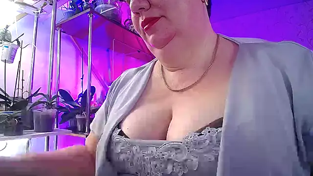  Sweet Woman online show from 03.02.26