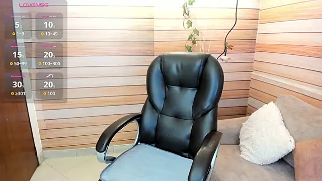 marien thomson  online show from 10.02.25