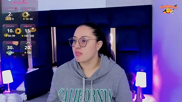 rebecaandpamela online show from 12.09.24