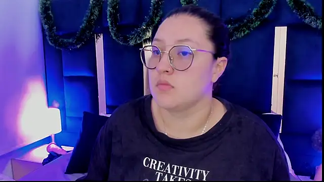 rebecaandpamela online show from 01.08.25