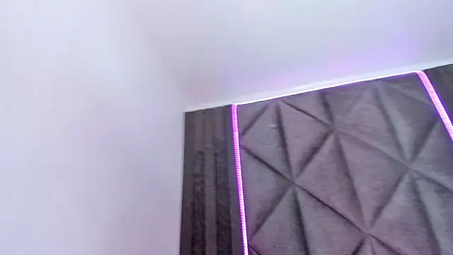 BriaConner  online show from 03.19.25