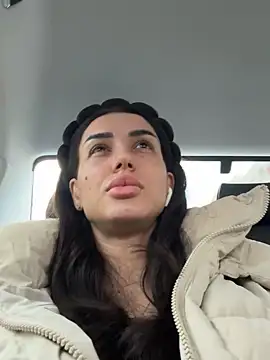 Snapshot of Addictive_T chatting on 02.06.25 Addictive T online show from 02.06.25