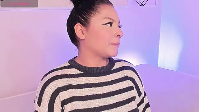 sherylgrey online show from 02.04.25