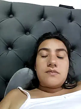 Hellen Alex online show from 01.13.25