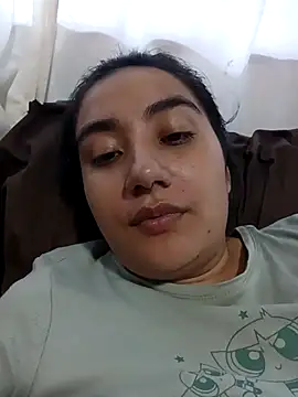 Hellen Alex online show from 10.18.25