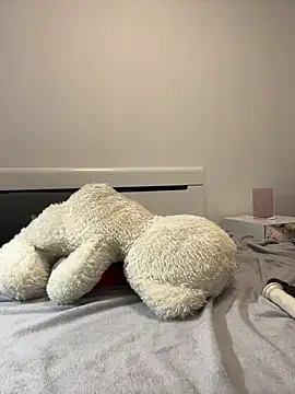 Snapshot of sissytrainz chatting on 01.02.25 sissytrainz online show from 01.02.25