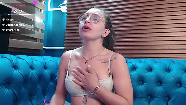  isaabellaa online show from 02.17.25