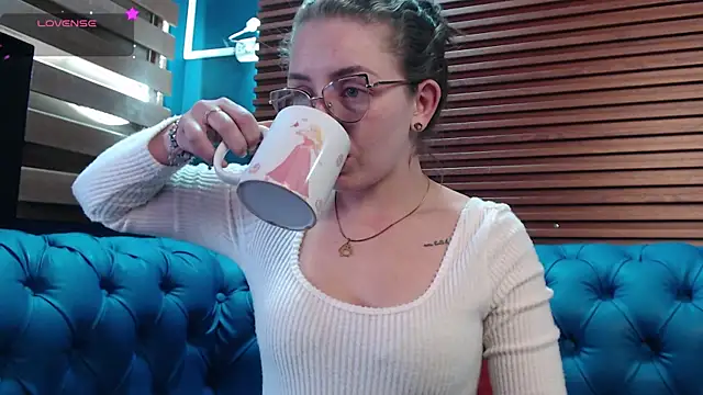  isaabellaa online show from 02.18.25