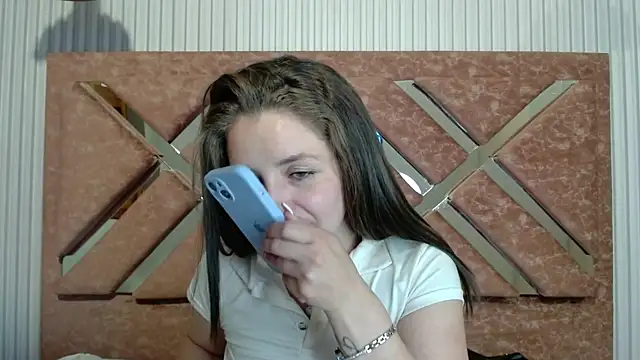 Snapshot of _isaabellaa chatting on 04.18.26 isaabellaa online show from 04.18.26