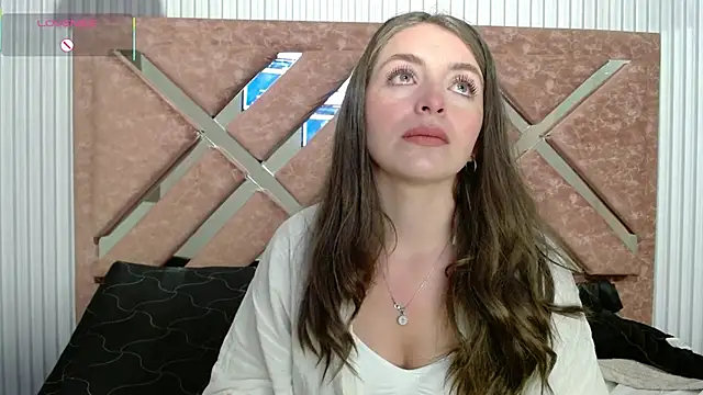 Snapshot of _isaabellaa chatting on 04.23.26 isaabellaa online show from 04.23.26