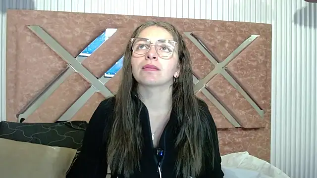 Snapshot of _isaabellaa chatting on 05.19.26 isaabellaa online show from 05.19.26