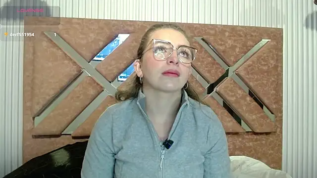 Snapshot of _isaabellaa chatting on 05.31.26 isaabellaa online show from 05.31.26