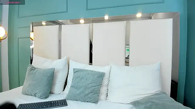 helen kinett online show from 12.22.24