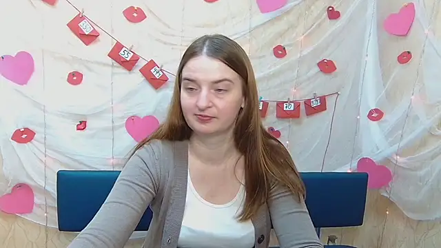 Snapshot of FreyaDak chatting on 01.25.25 FreyaDak online show from 01.25.25