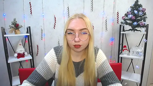 BeatriceFly online show from 12.30.24