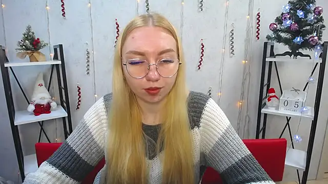 BeatriceFly online show from 01.05.25