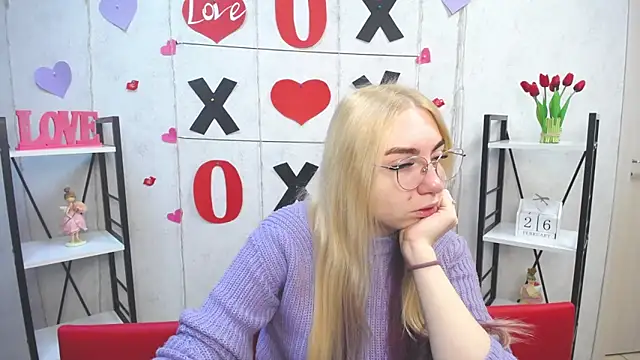 BeatriceFly online show from 02.27.25