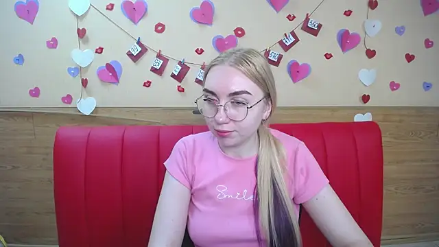 BeatriceFly online show from 03.01.25