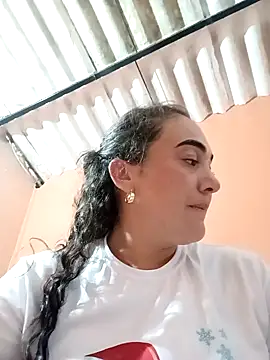 Snapshot of skayhot_ chatting on 12.31.24 skayhot online show from 12.31.24