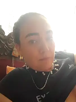 Snapshot of skayhot_ chatting on 01.23.25 skayhot online show from 01.23.25