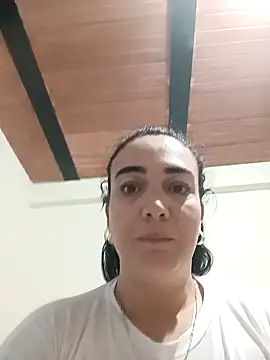 Snapshot of skayhot_ chatting on 01.26.25 skayhot online show from 01.26.25