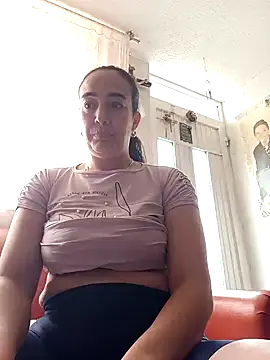 Snapshot of skayhot_ chatting on 02.01.25 skayhot online show from 02.01.25