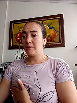 Snapshot of skayhot_ chatting on 03.06.25 skayhot online show from 03.06.25