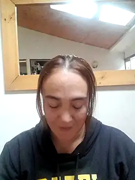 skayhot  online show from 02.03.26