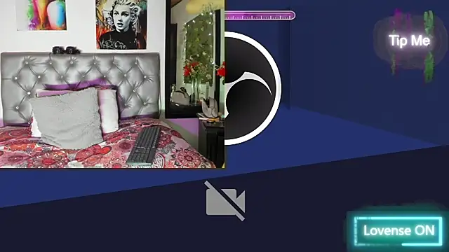 Snapshot of YUKIODAVIS chatting on 10.05.25 YUKIODAVIS online show from 10.05.25