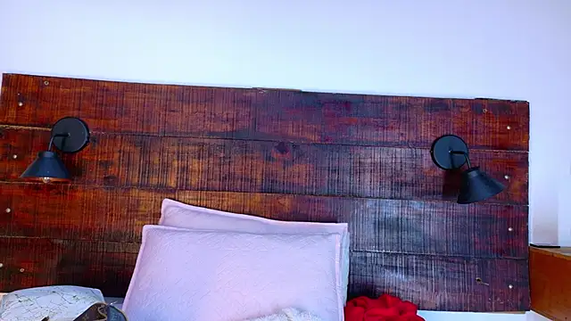 Snapshot of Celeste_sanz chatting on 01.10.26 Celeste sanz online show from 01.10.26