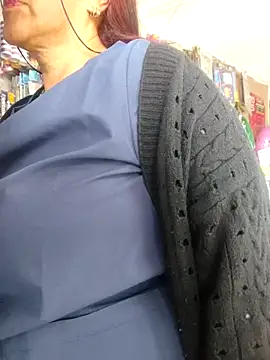 Snapshot of Edged_Hot69 chatting on 03.14.25 Edged Hot69 online show from 03.14.25