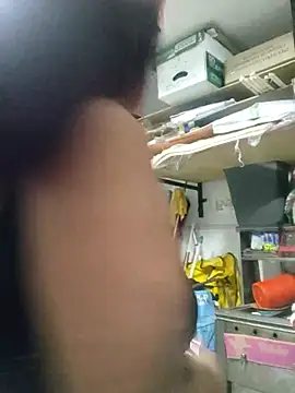 Snapshot of Edged_Hot69 chatting on 03.14.25 Edged Hot69 online show from 03.14.25