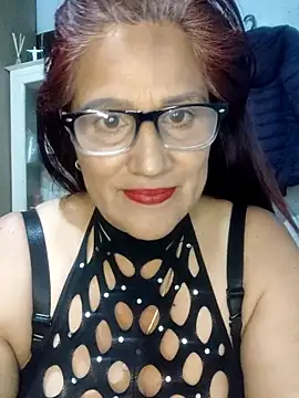 Snapshot of Edged_Hot69 chatting on 10.28.25 Edged Hot69 online show from 10.28.25