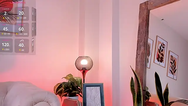 Snapshot of DahianaWalcott chatting on 09.17.25 DahianaWalcott online show from 09.17.25