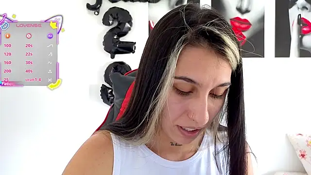 Snapshot of tammyandrade_ chatting on 09.10.25 tammyandrade online show from 09.10.25