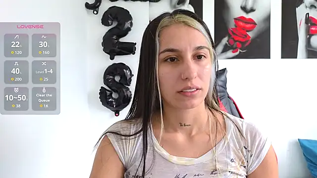 Snapshot of tammyandrade_ chatting on 10.08.25 tammyandrade online show from 10.08.25