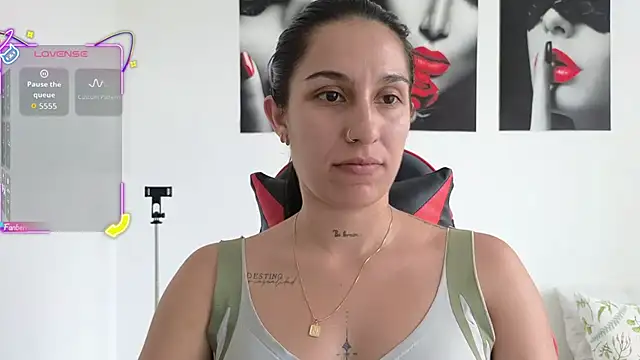 Snapshot of tammyandrade_ chatting on 06.30.26 tammyandrade online show from 06.30.26