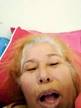 girl amada online show from 09.13.25