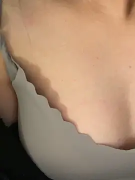 Snapshot of 3ashi9aa chatting on 04.11.26 3ashi9aa online show from 04.11.26