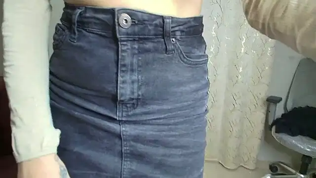 nayra malhotra online show from 02.16.26