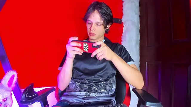 LilOwen  online show from 03.17.26