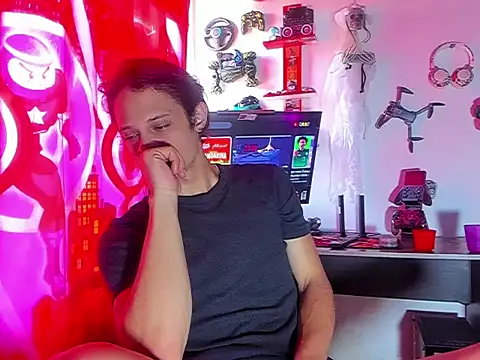 LilOwen  online show from 06.11.26