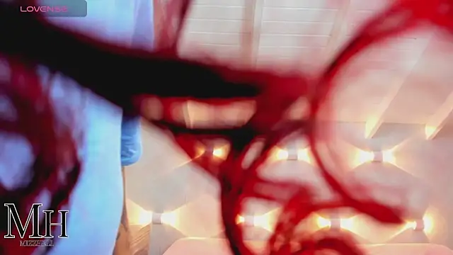 Snapshot of MizzHell chatting on 01.18.26 MizzHell online show from 01.18.26