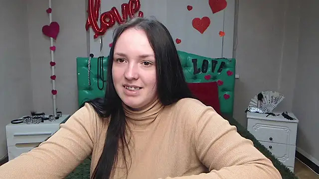 IsabelBlackberry online show from 02.23.25