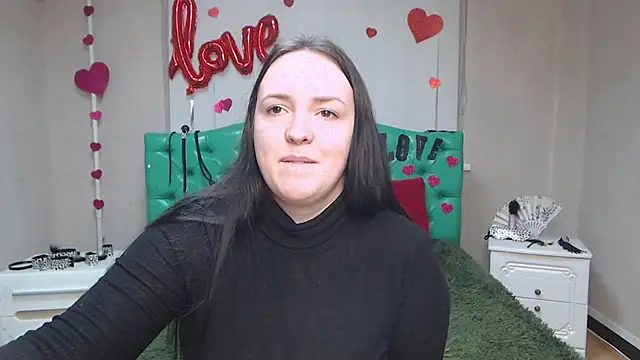 IsabelBlackberry online show from 03.10.25